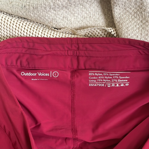 Outdoor Voices The Exercise Skort size L in maroon - Picture 4 of 6